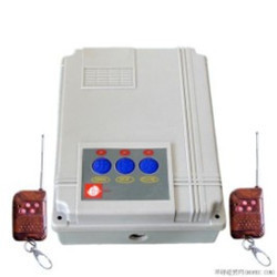 道閘控制器 - 小區(qū)道閘 - 濮陽維修 濮陽訂做電動(dòng)伸縮門 電動(dòng)門 車庫門 工業(yè)提升門 樓道門 護(hù)欄 道閘 濮陽聚鑫門業(yè)