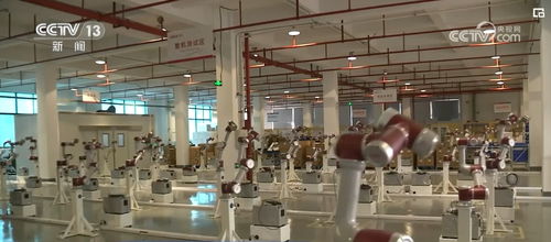 我國機(jī)器人領(lǐng)域基礎(chǔ)研發(fā)能力提升 產(chǎn)業(yè)規(guī)模持續(xù)壯大